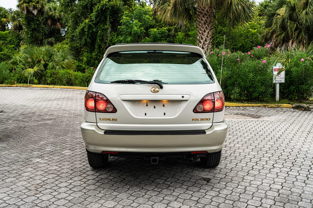 2000 Lexus RX 1st Gen - Image 12 of 31