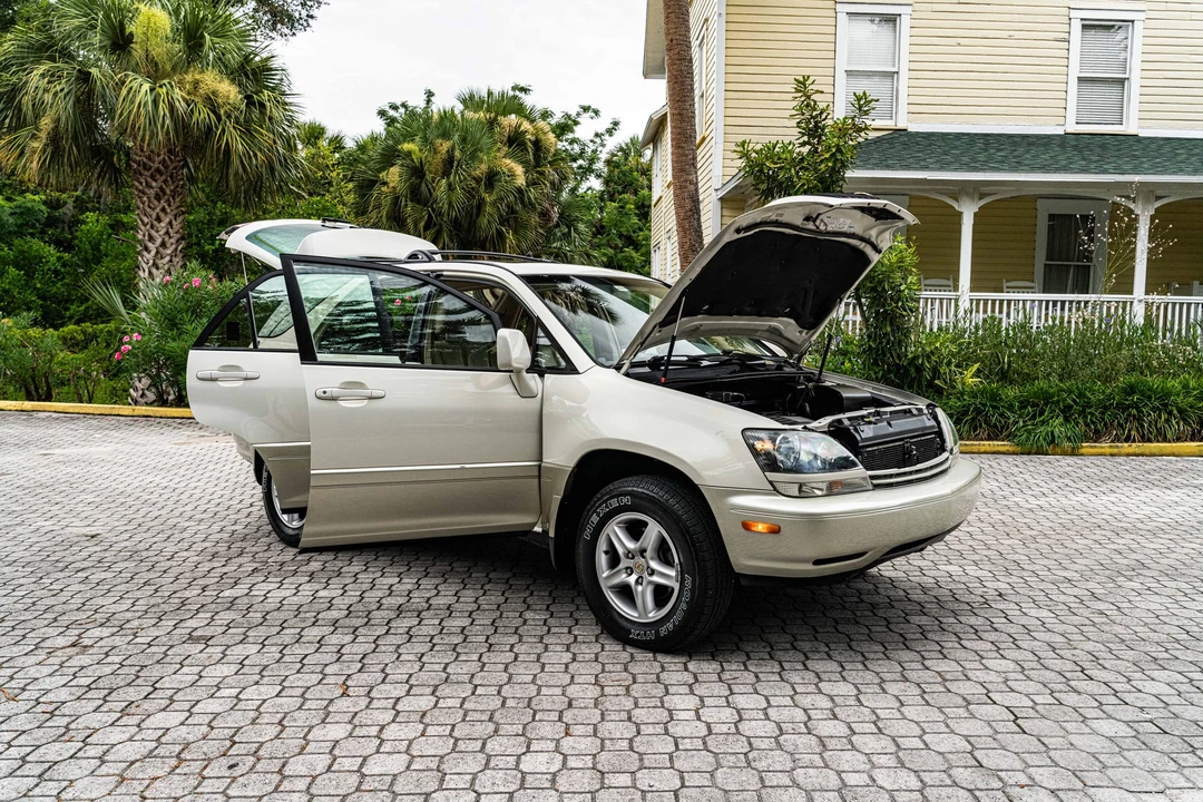 2000 Lexus RX 1st Gen - Image 22 of 31
