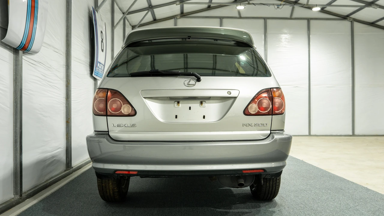 2000 Lexus RX 1st Gen - Image 20 of 31