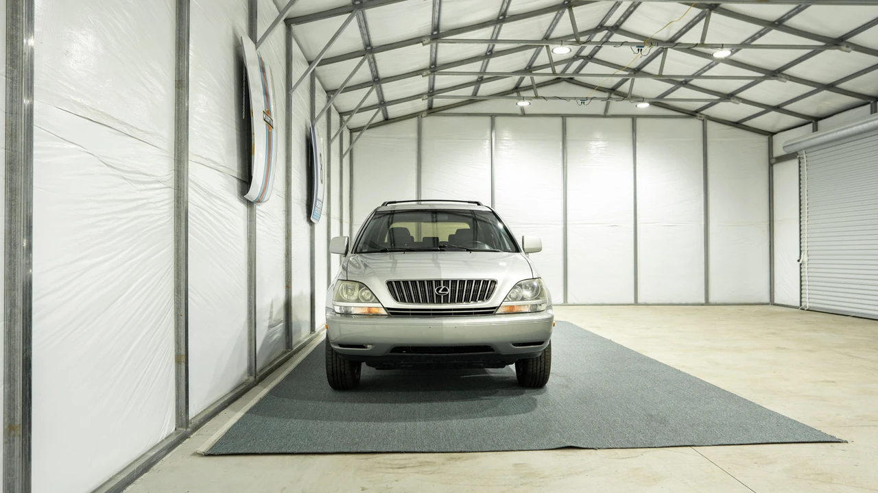 2000 Lexus RX 1st Gen - Image 9 of 31
