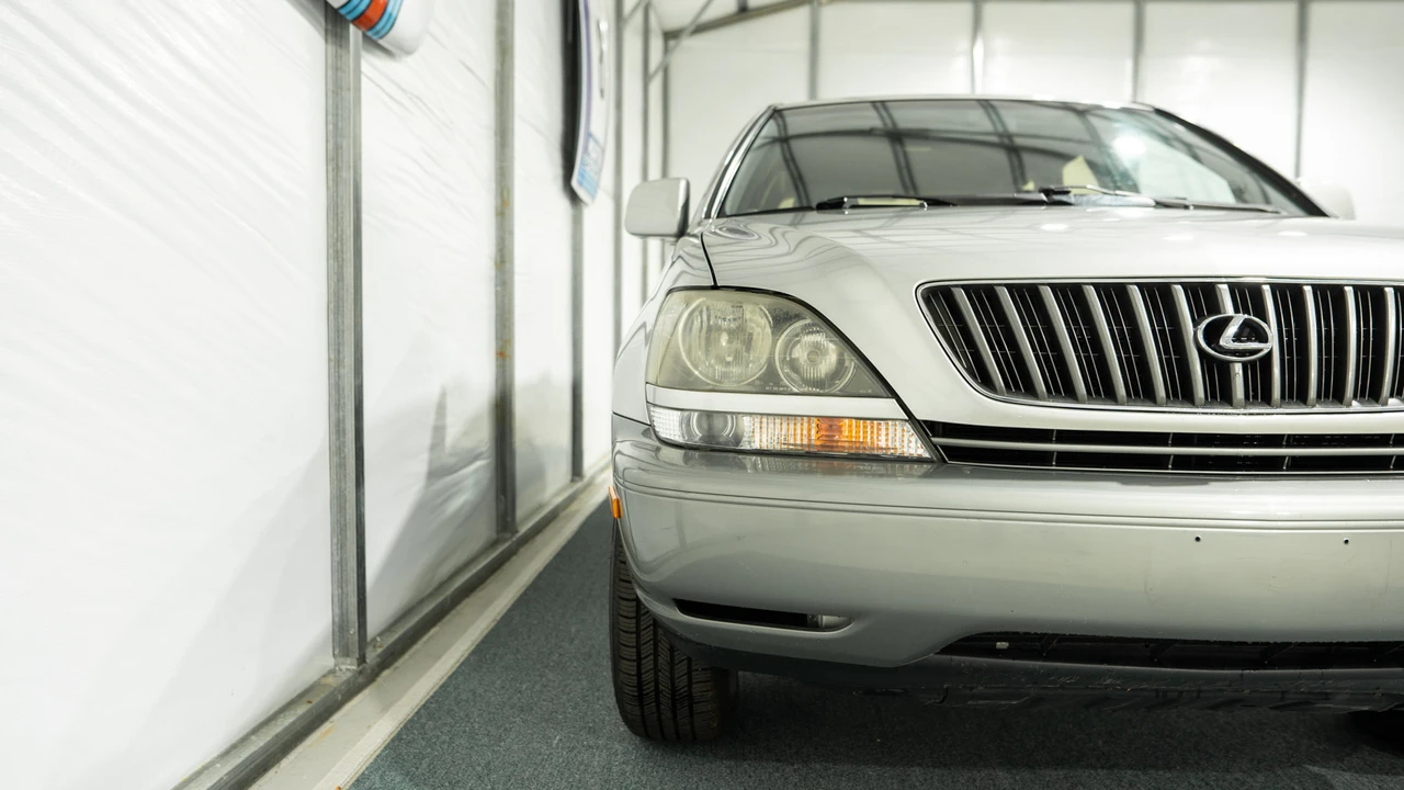 2000 Lexus RX 1st Gen - Image 28 of 31