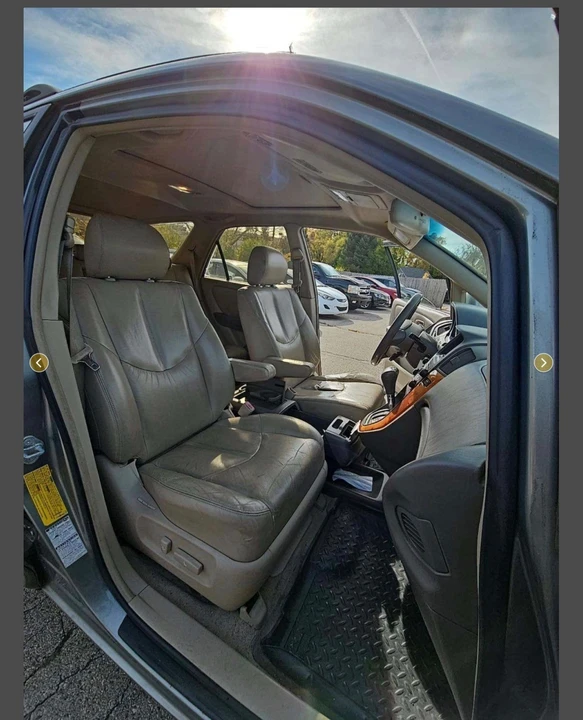 2000 Lexus RX 1st Gen - Image 10 of 12
