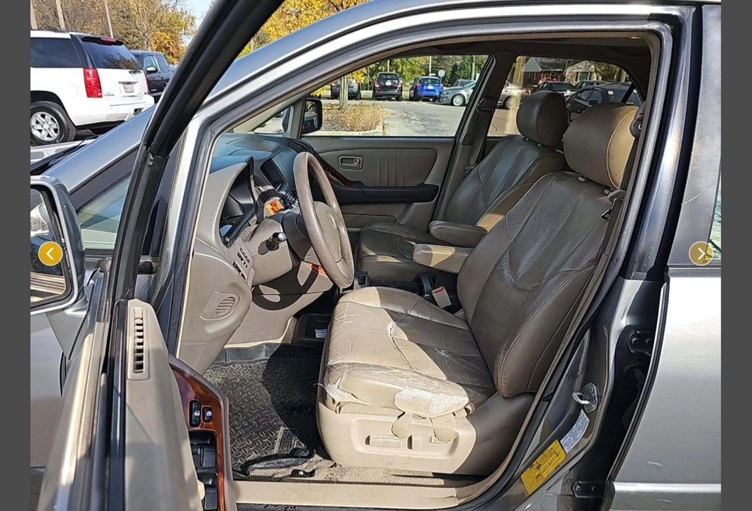 2000 Lexus RX 1st Gen - Image 3 of 12