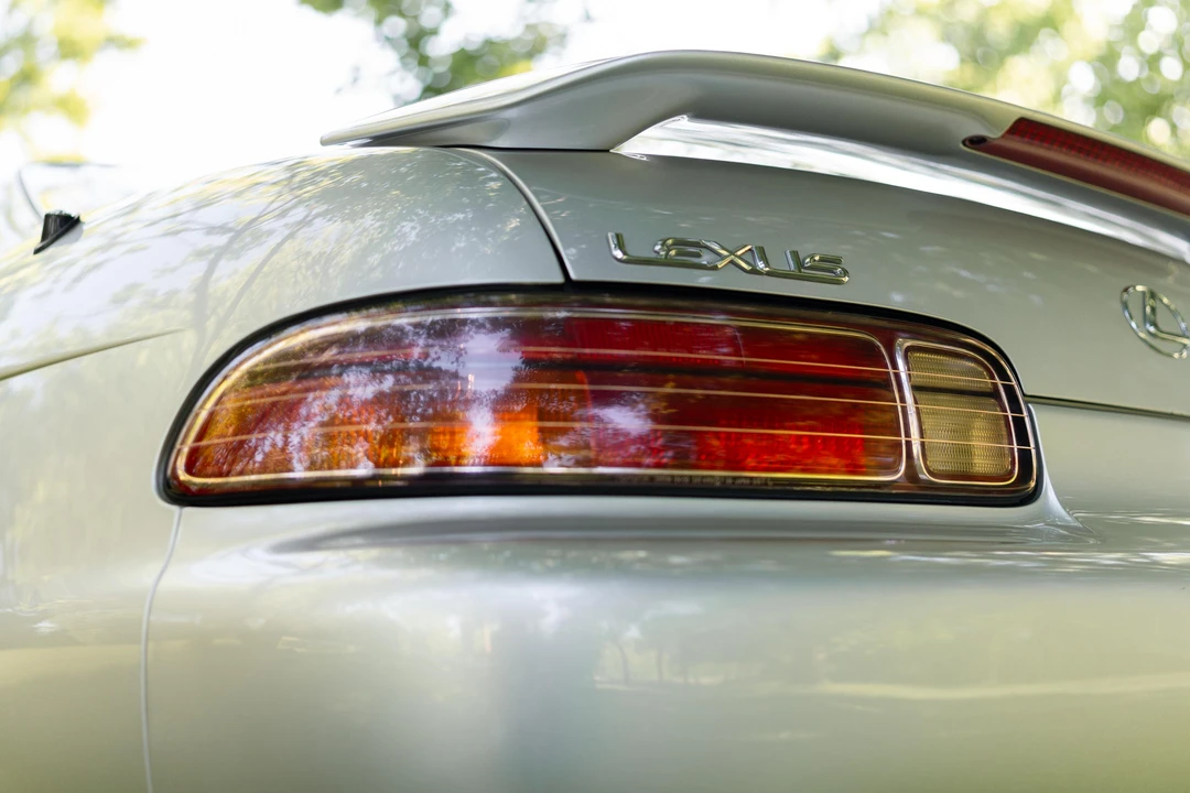 2000 Lexus SC400 - Image 19 of 31