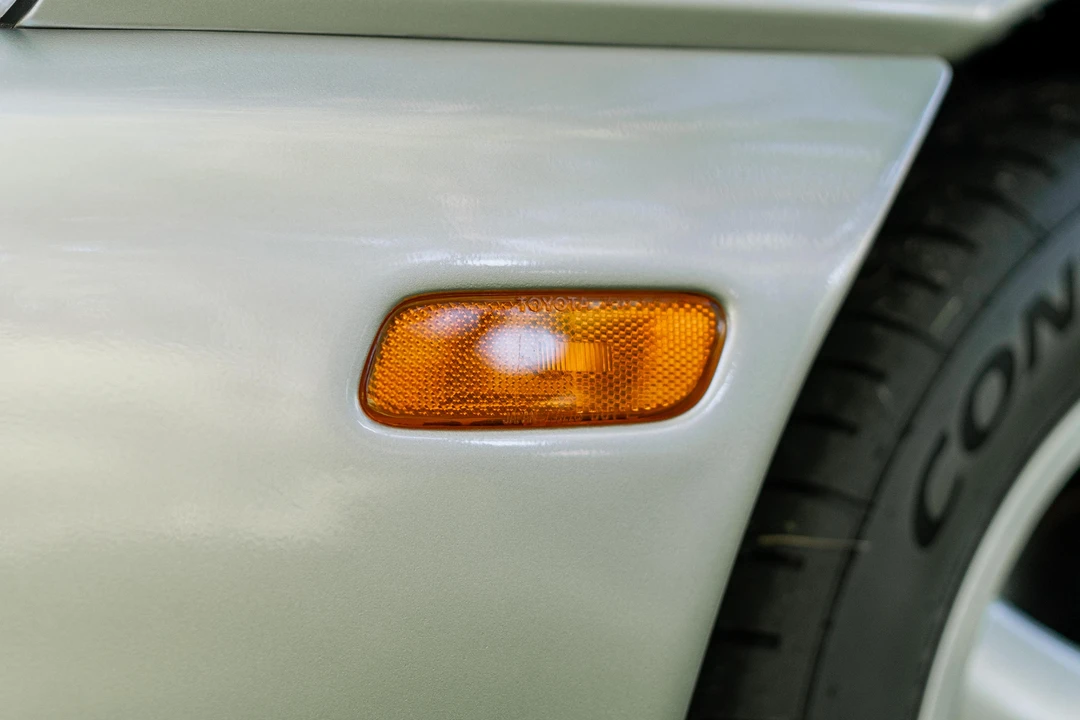 2000 Lexus SC400 - Image 14 of 31