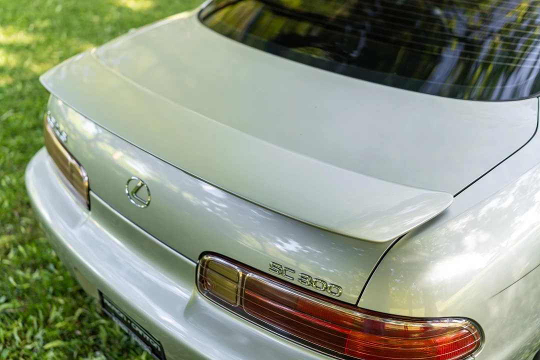 2000 Lexus SC400 - Image 23 of 31
