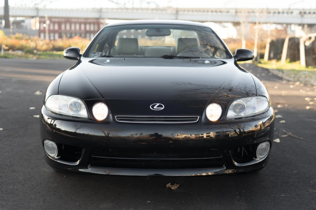 2000 Lexus SC400 - Image 2 of 31