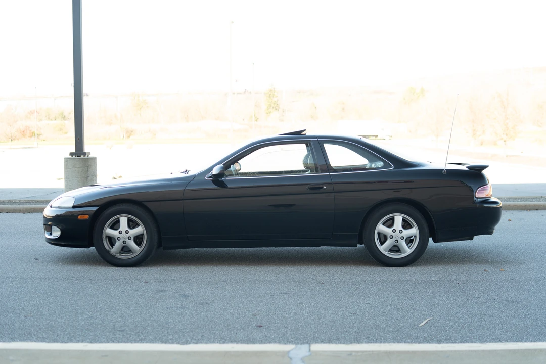 2000 Lexus SC400 - Image 9 of 31