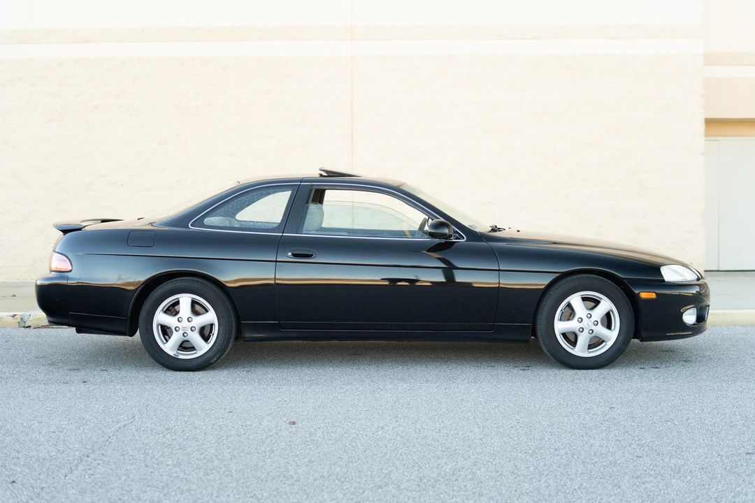 2000 Lexus SC400 - Image 4 of 31