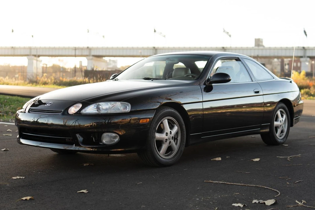 2000 Lexus SC400 - Image 3 of 31