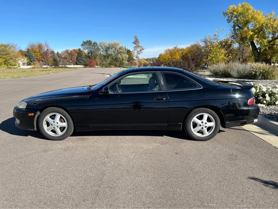 2000 Lexus SC400 - Image 4 of 12