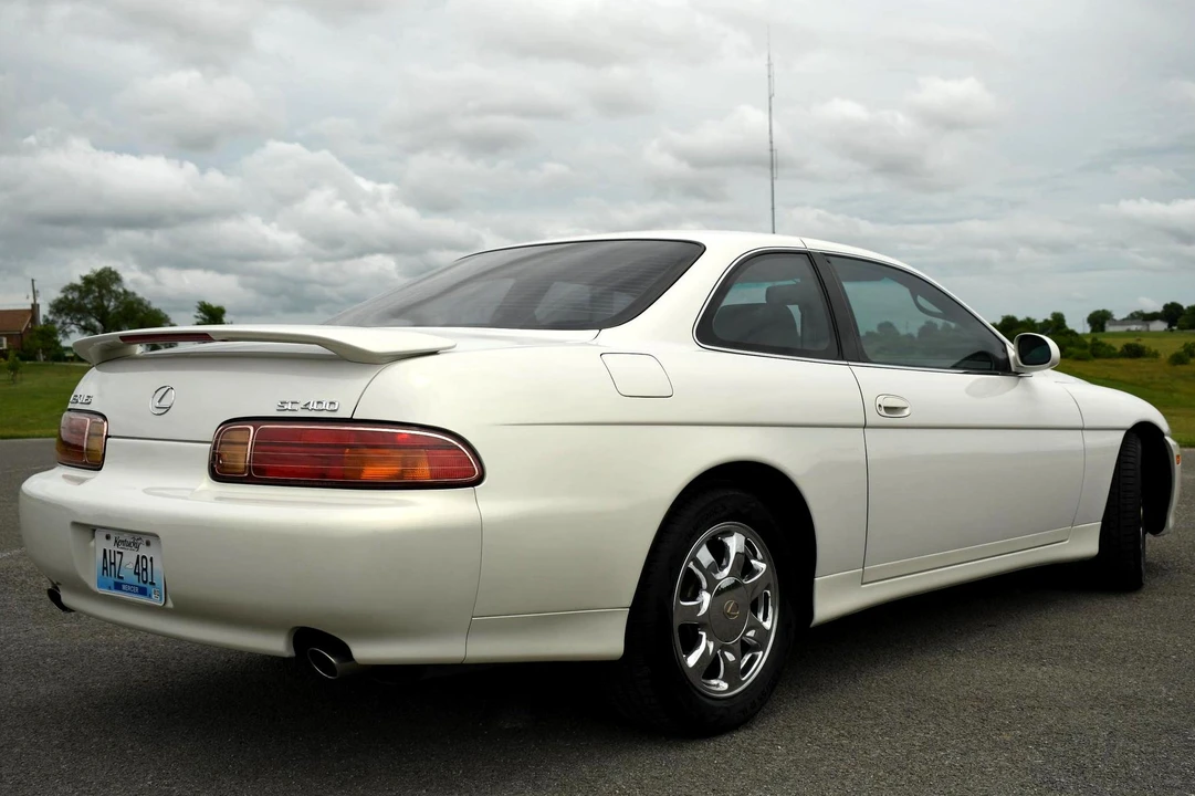 2000 Lexus SC400 - Image 4 of 8