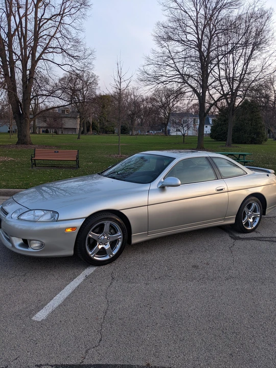2000 Lexus SC400 - Image 12 of 31
