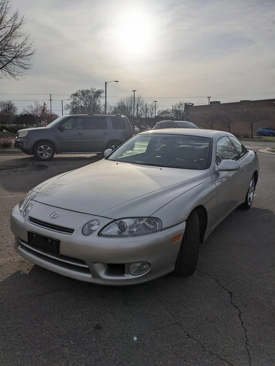 2000 Lexus SC400 - Image 9 of 31