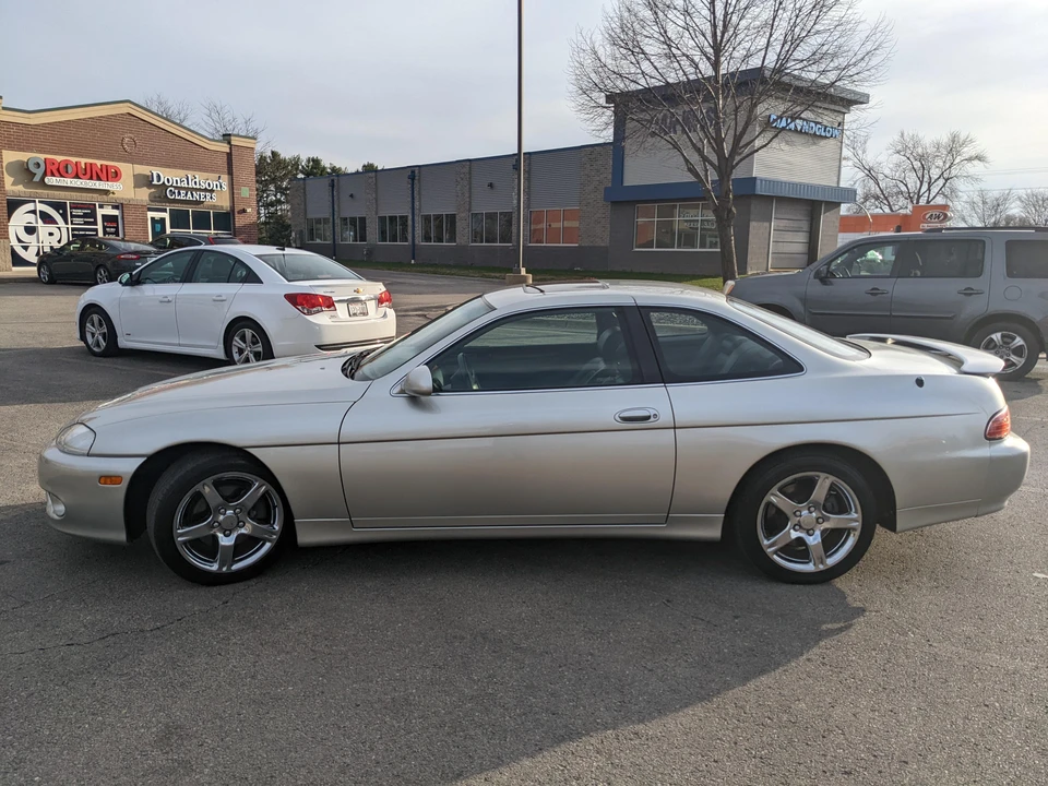 2000 Lexus SC400 - Image 13 of 31
