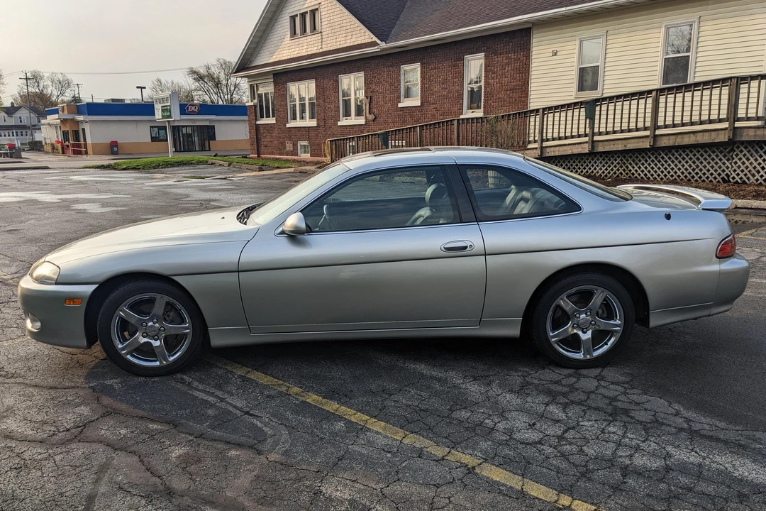 2000 Lexus SC400 - Image 3 of 31