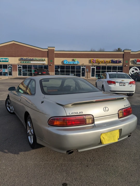 2000 Lexus SC400 - Image 19 of 31