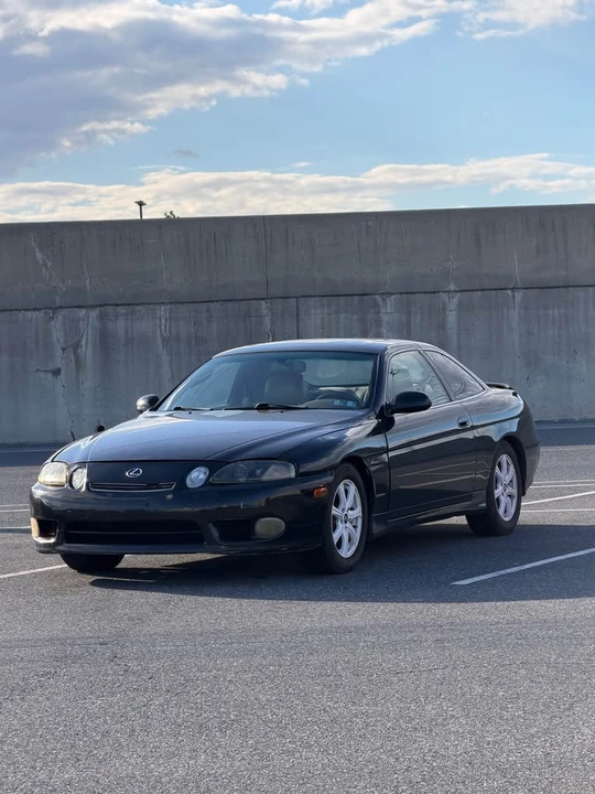 2000 Lexus SC400 - Image 3 of 3