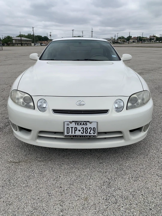 2000 Lexus SC400 - Image 18 of 31