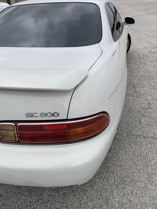 2000 Lexus SC400 - Image 28 of 31
