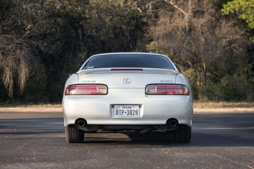 2000 Lexus SC400 - Image 13 of 31