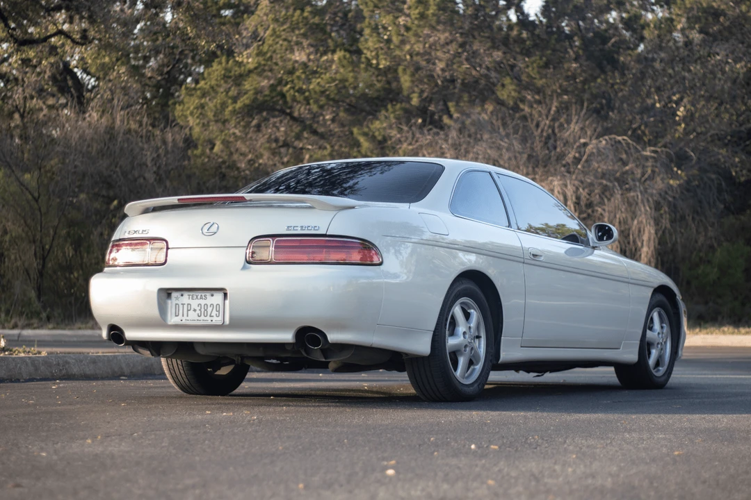 2000 Lexus SC400 - Image 15 of 31
