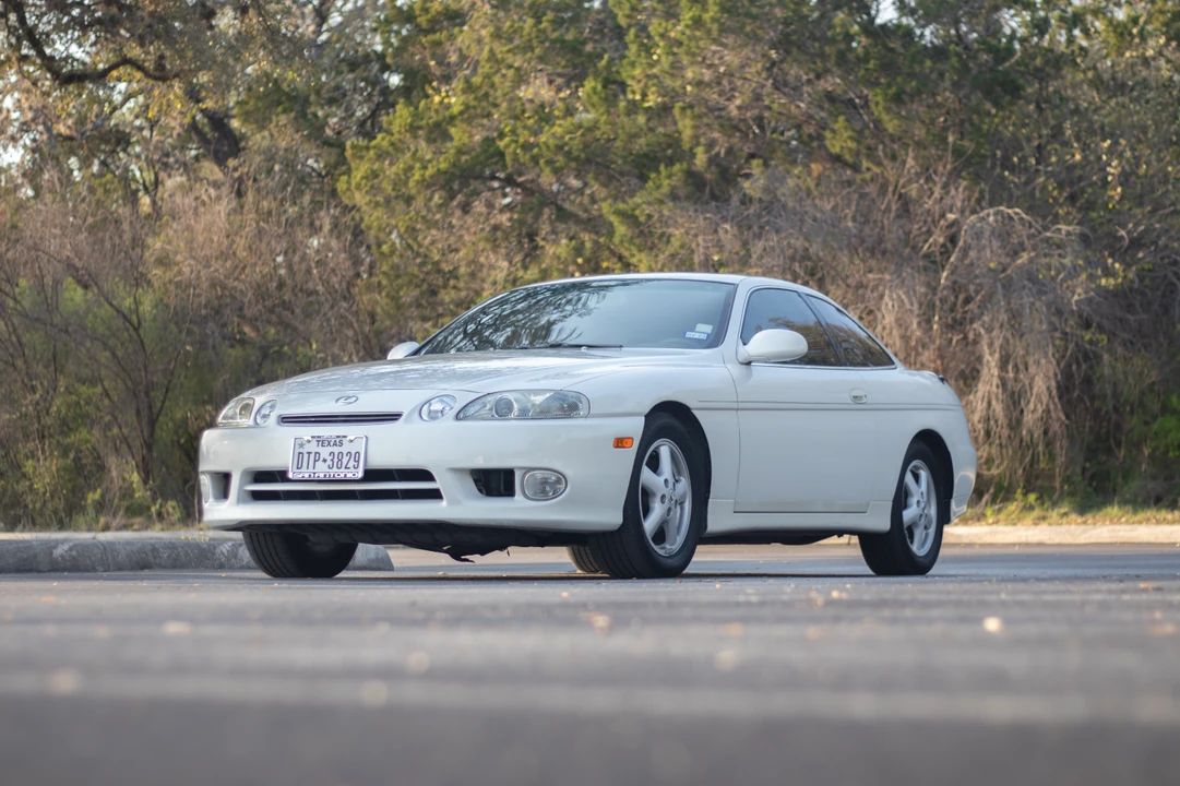 2000 Lexus SC400 - Image 7 of 31