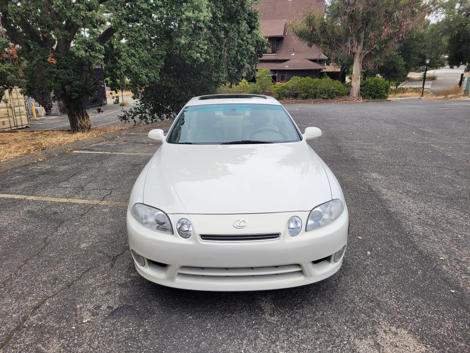 2000 Lexus SC400 - Image 5 of 31