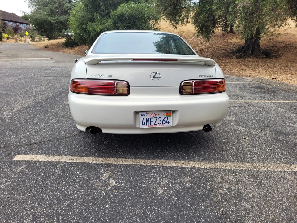 2000 Lexus SC400 - Image 15 of 31