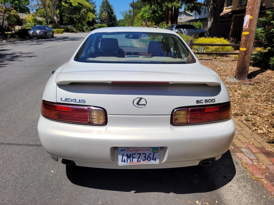 2000 Lexus SC400 - Image 26 of 31