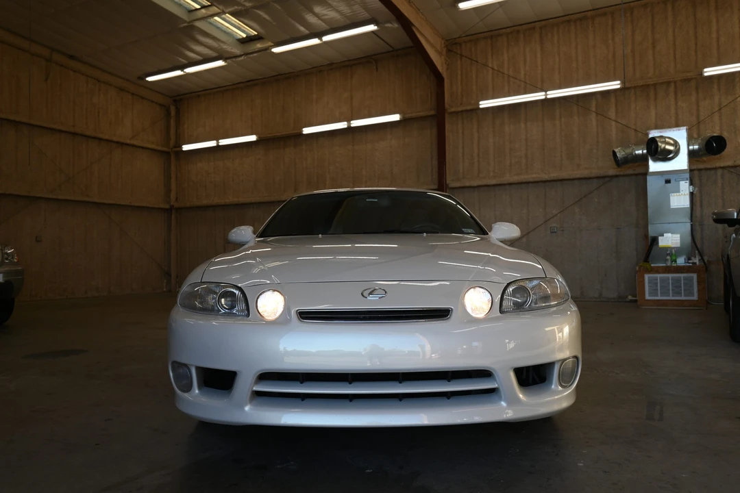 2000 Lexus SC400 - Image 4 of 31