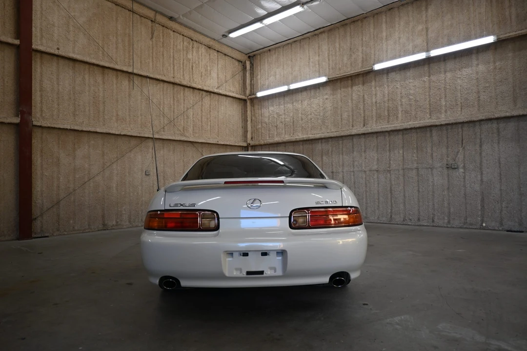 2000 Lexus SC400 - Image 14 of 31