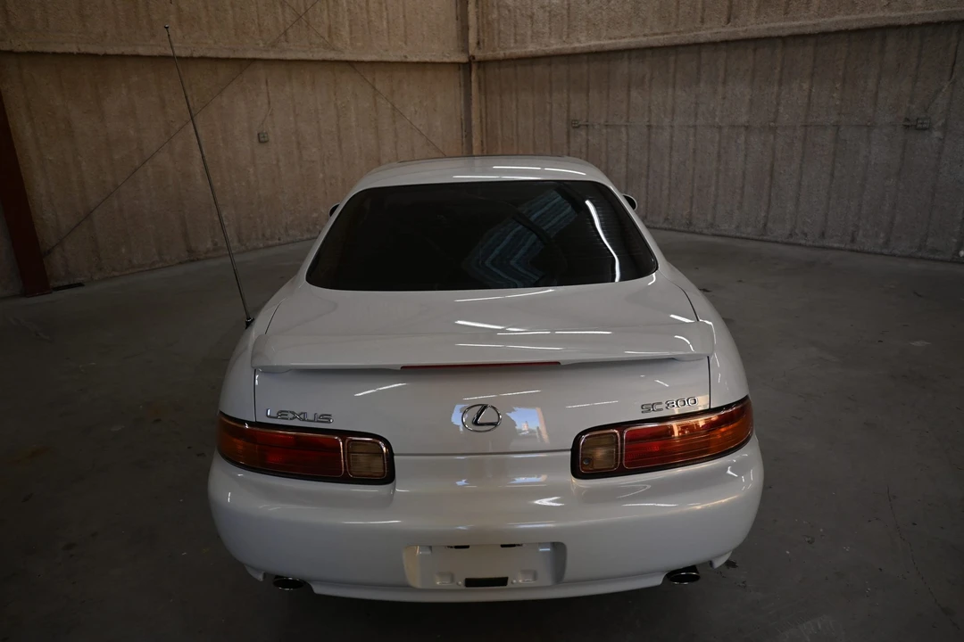 2000 Lexus SC400 - Image 16 of 31