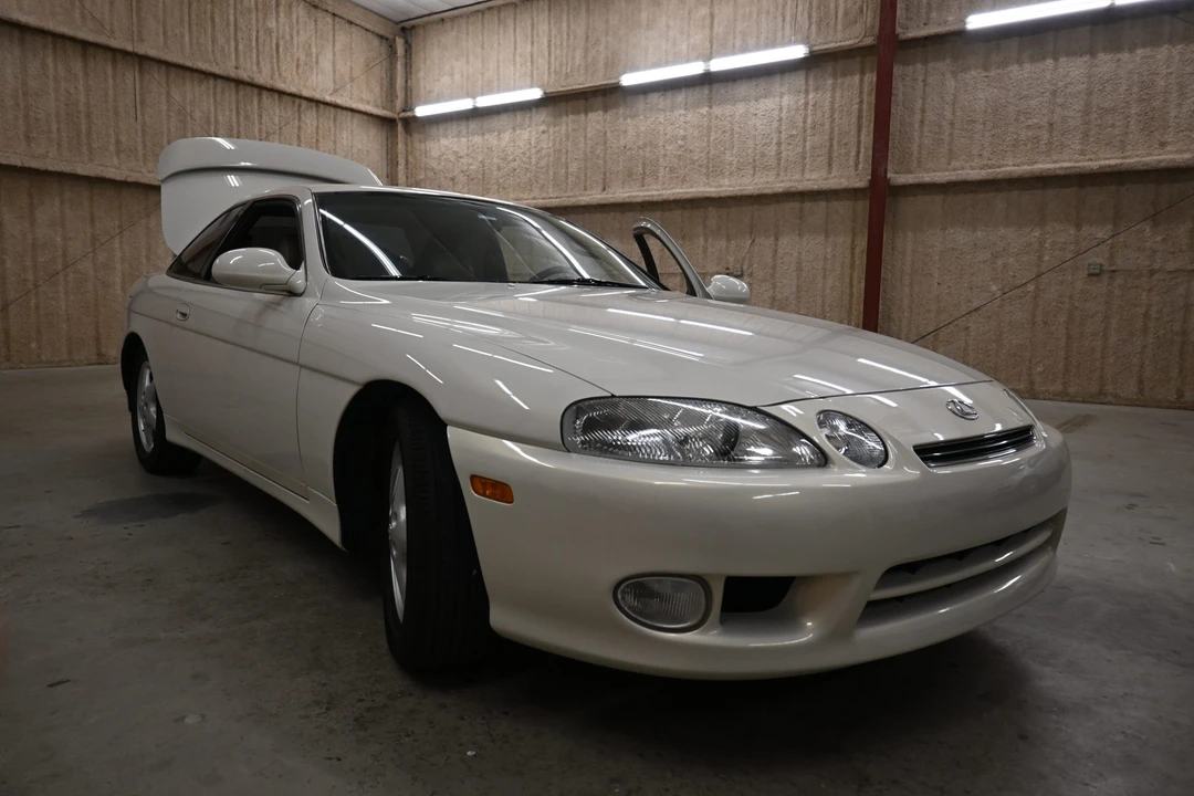 2000 Lexus SC400 - Image 7 of 31