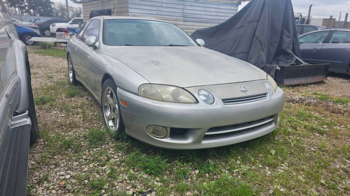 2000 Lexus SC - Image 6 of 11