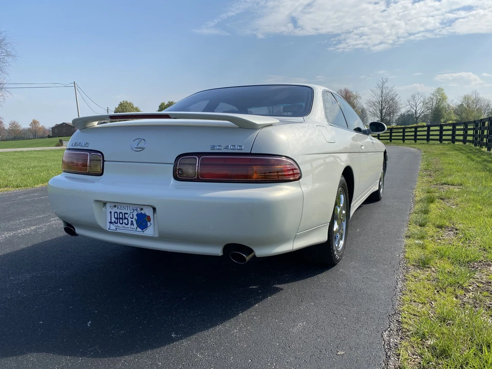 2000 Lexus SC400 - Image 8 of 31