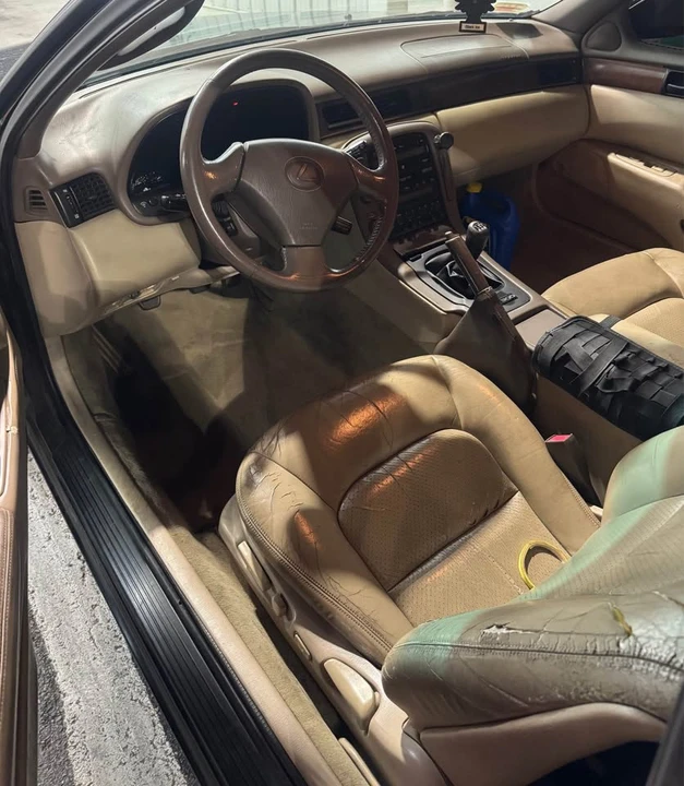 2000 Lexus SC400 - Image 3 of 8