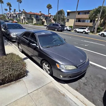 2000 Lexus IS300