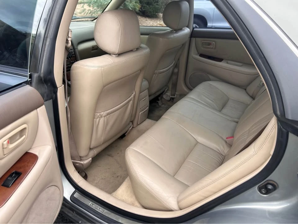 2000 Lexus ES 2nd Gen - Image 5 of 6