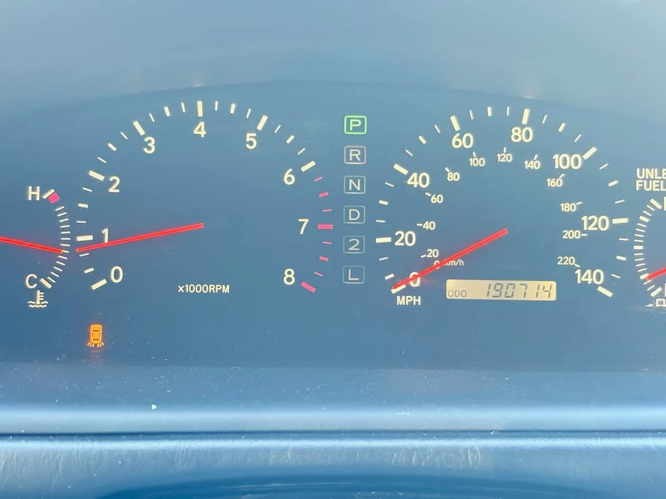 2000 Lexus ES 3rd Gen - Image 6 of 6