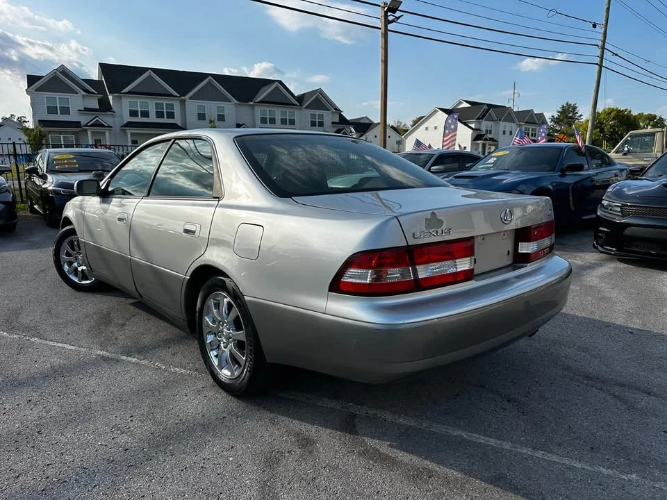 2000 Lexus ES 2nd Gen - Image 6 of 15