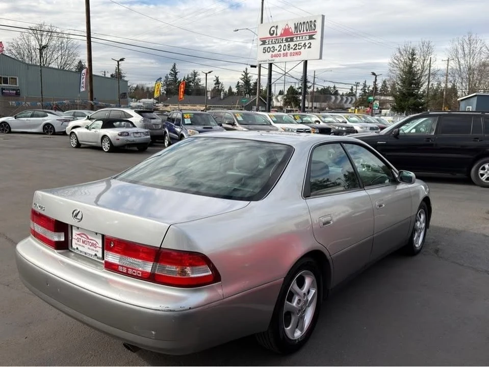 2000 Lexus ES 3rd Gen - Image 5 of 20