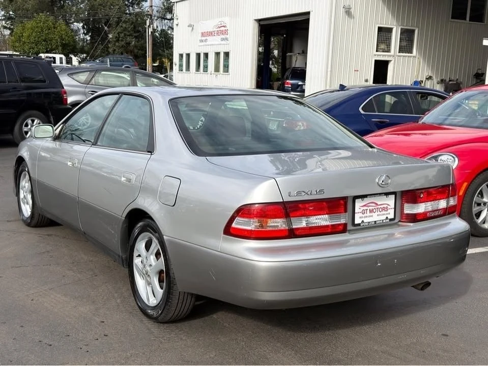 2000 Lexus ES 3rd Gen - Image 3 of 20