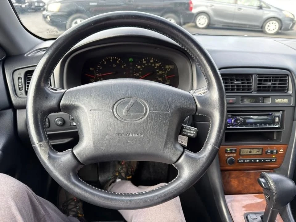 2000 Lexus ES 3rd Gen - Image 12 of 20