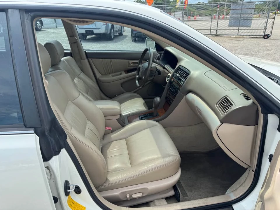 2000 Lexus ES 3rd Gen - Image 16 of 20