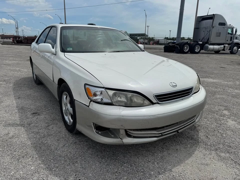 2000 Lexus ES 3rd Gen - Image 7 of 20