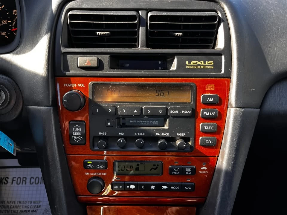 2000 Lexus ES 3rd Gen - Image 16 of 20