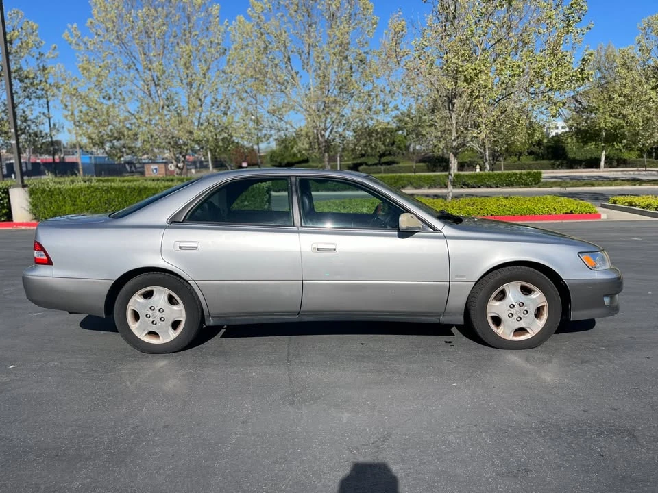 2000 Lexus ES 3rd Gen - Image 4 of 20