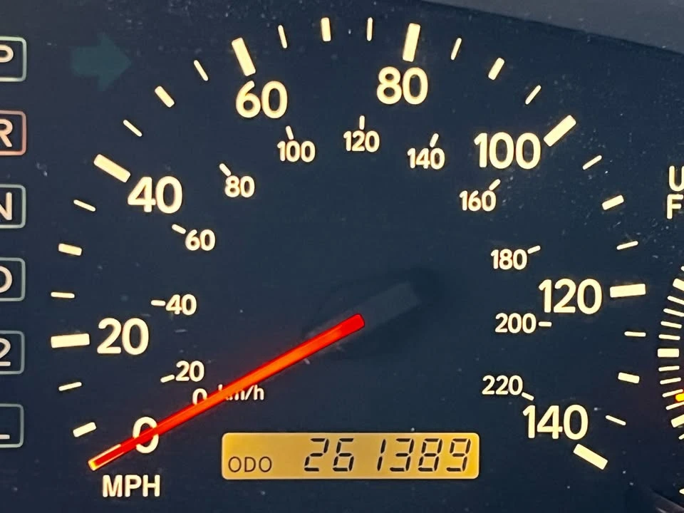 2000 Lexus ES 3rd Gen - Image 18 of 20