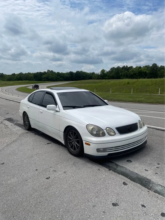 2000 Lexus GS 2nd Gen - Image 2 of 6